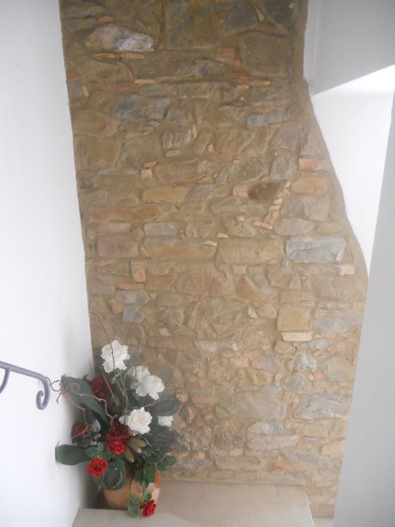 Apartment Casa Antica Chianni Cameră foto